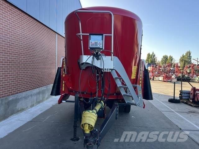 Peecon VME-240 Fullfodervagnar