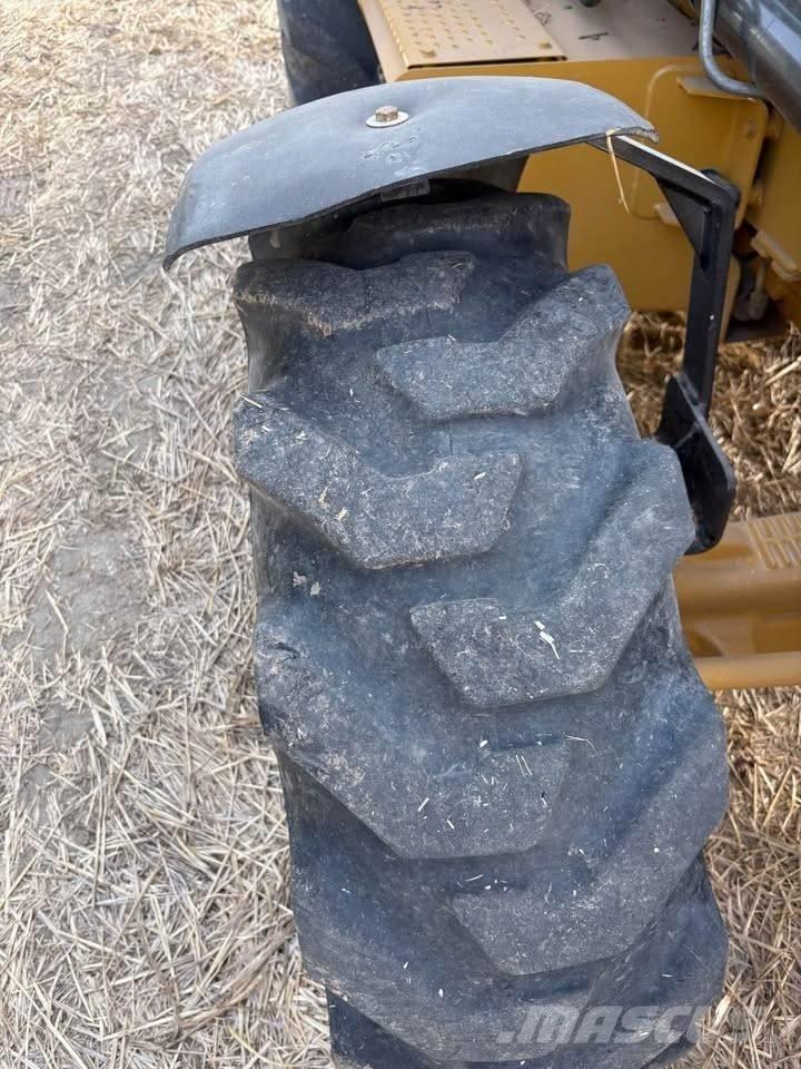 CAT 430 E Grävlastare