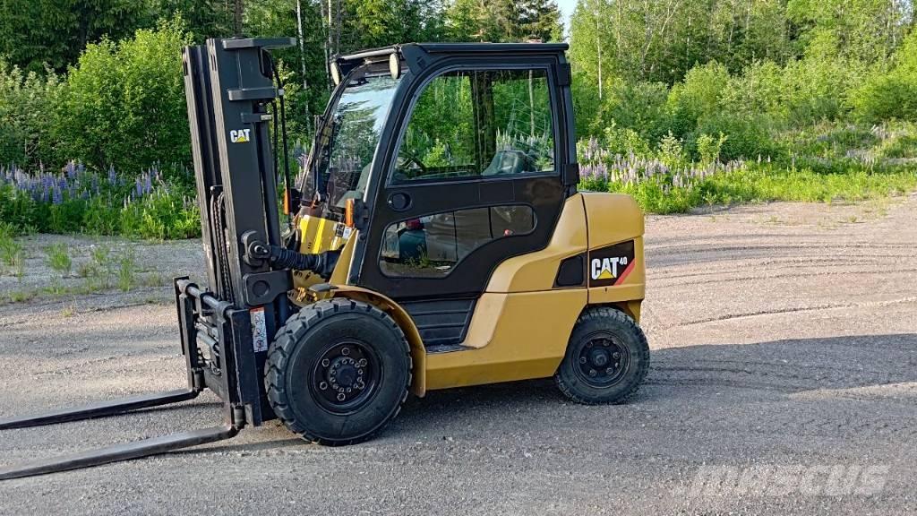 CAT DP 40 N Dieselmotviktstruckar