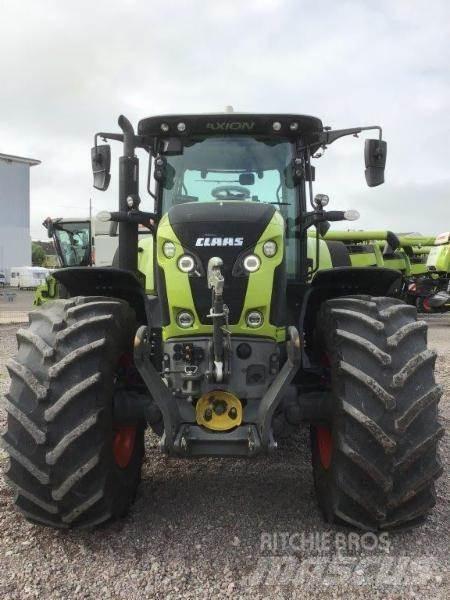 CLAAS AXION 810 Traktorer