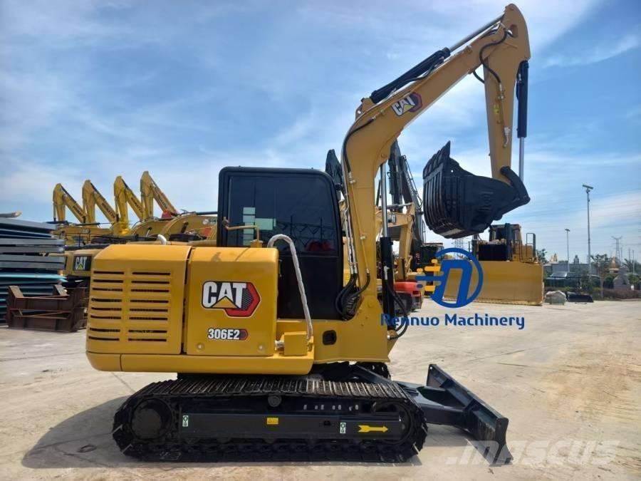 CAT 306E2 Minigrävare < 7t