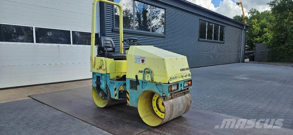 Ammann AV 12 Andra vältar