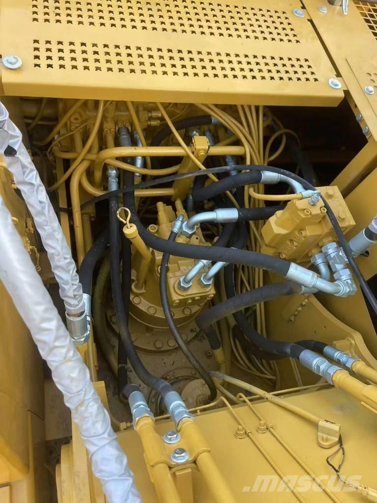 CAT 320 B Bandgrävare