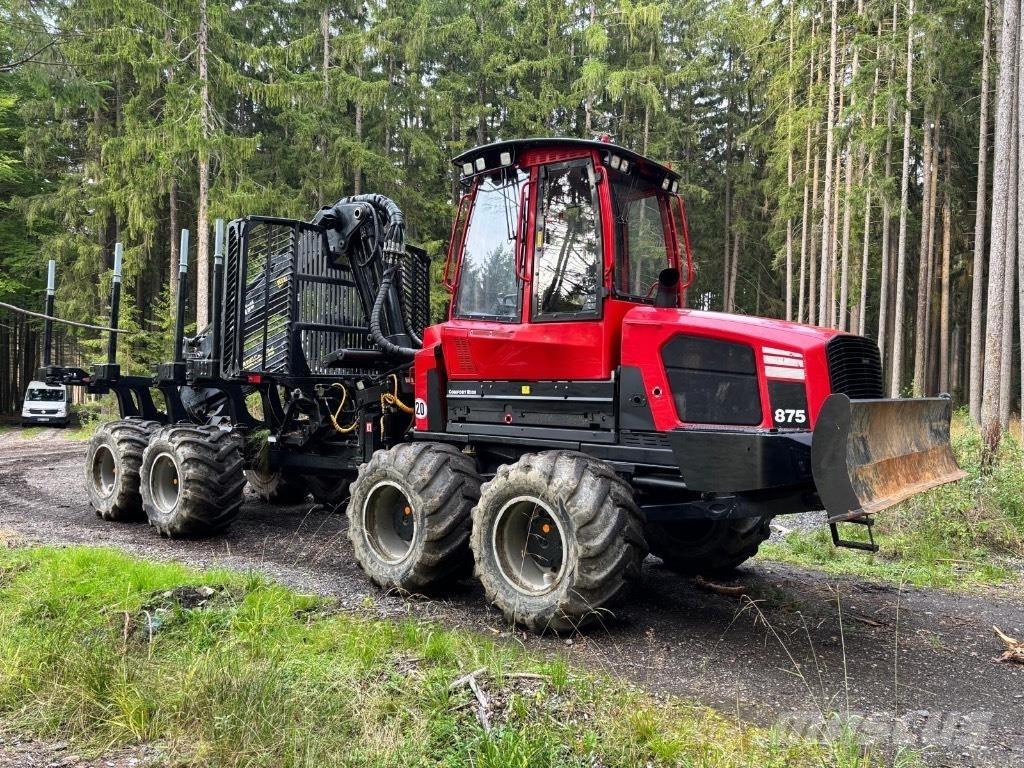 Komatsu 875 Skotare