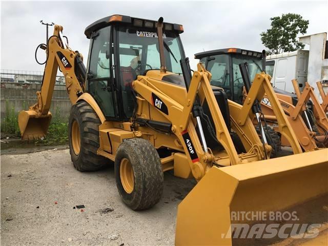 CAT 430 F Grävlastare