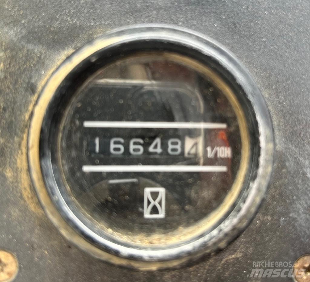 Nissan WF03A35U Dieselmotviktstruckar
