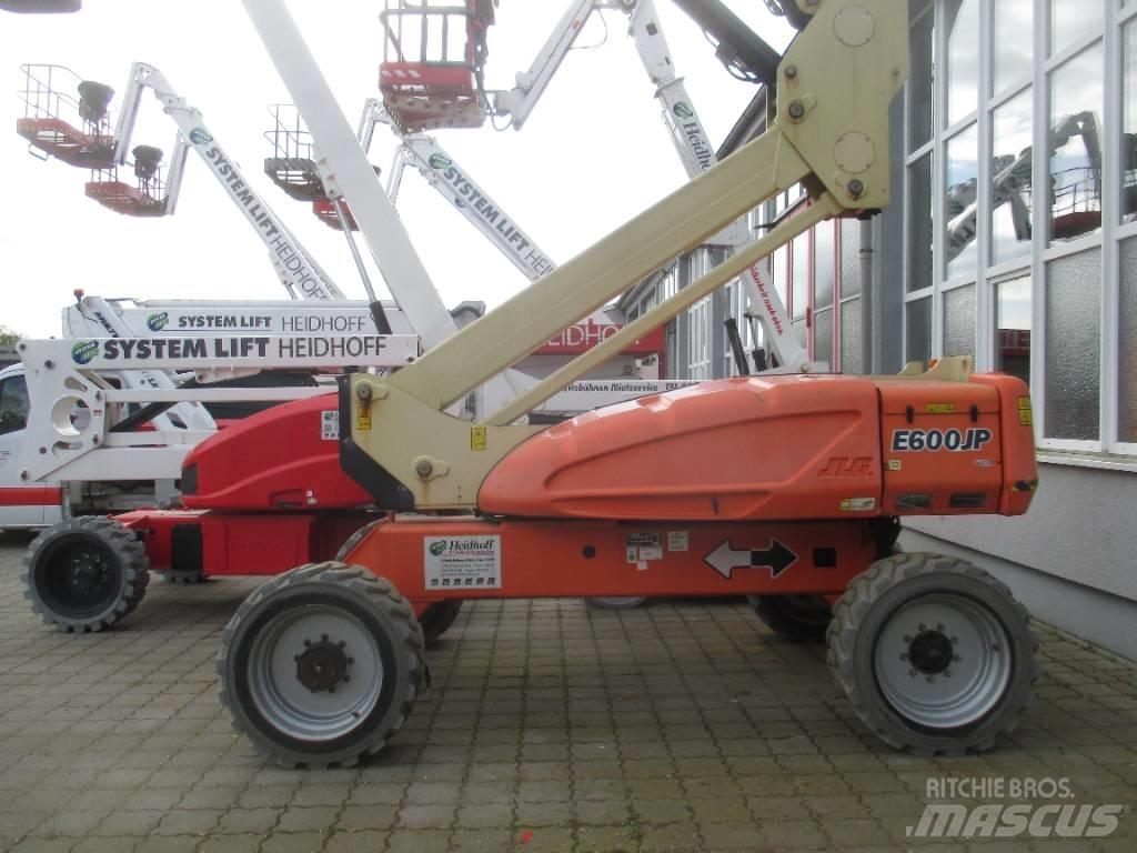 JLG E 600 JP Bomliftar
