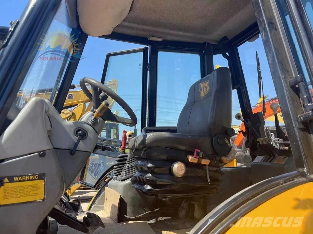 JCB 4CX Grävlastare