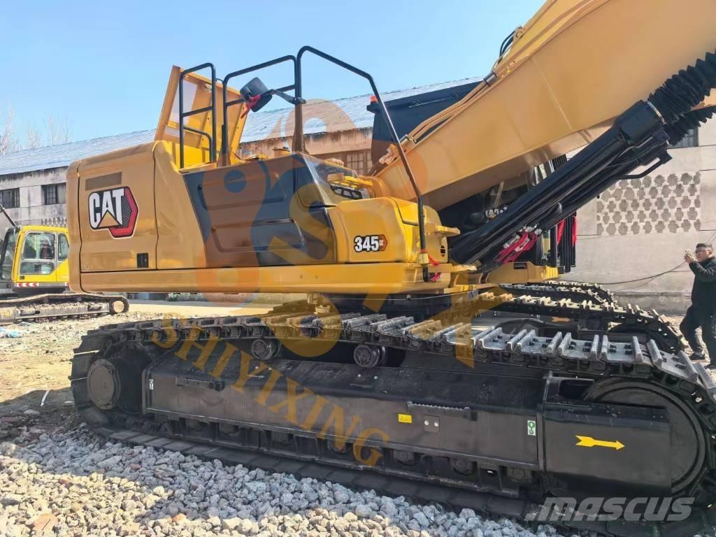 CAT 323 D Bandgrävare