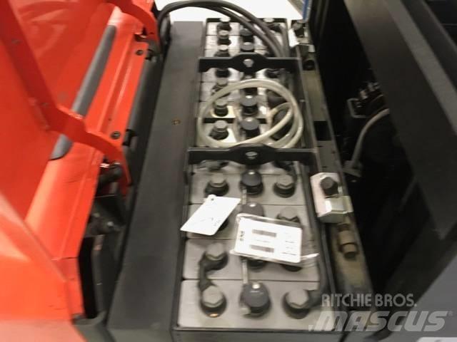 Toyota OSE 100 W Plocktruck, låglyftande