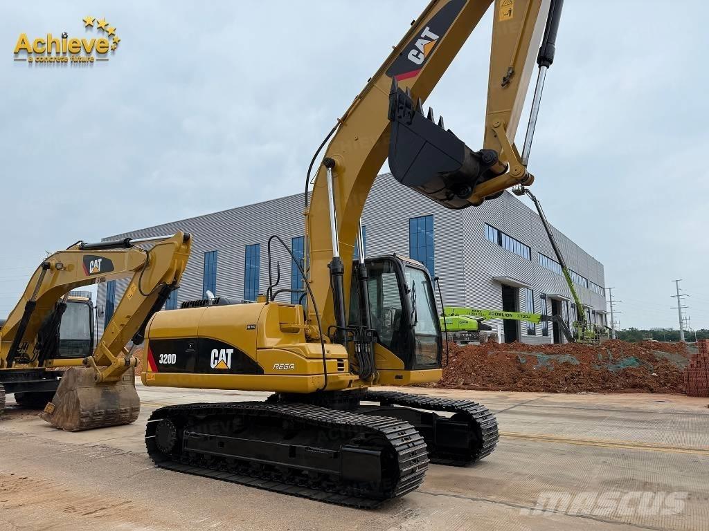 CAT 320 D Bandgrävare