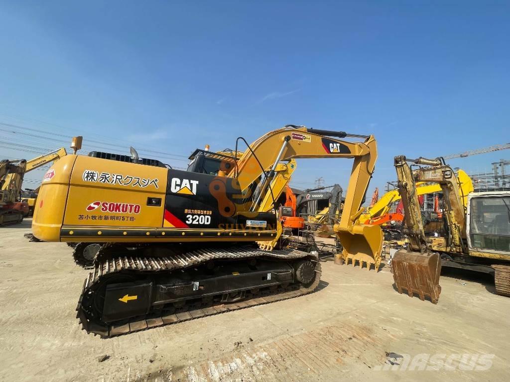 CAT 326 D2 Bandgrävare