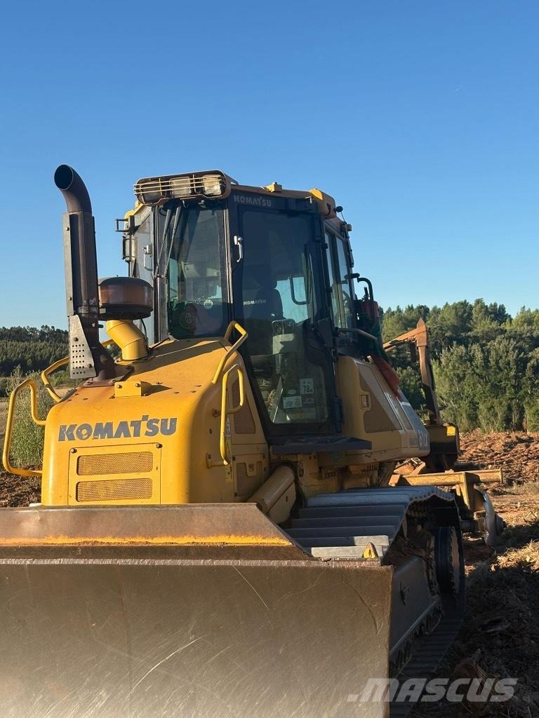 Komatsu D 61 EX-23 Bandschaktare
