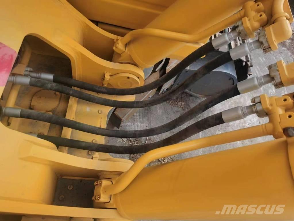 Komatsu PC 400-8 Bandgrävare