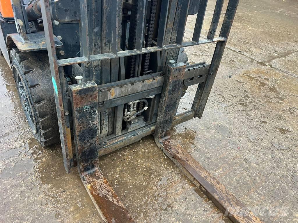 Doosan D 30 GP Dieselmotviktstruckar