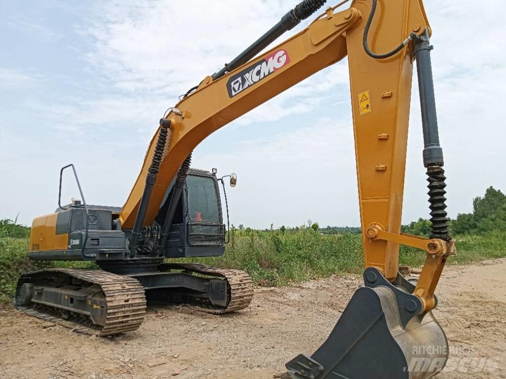 XCMG XE215DA Bandgrävare