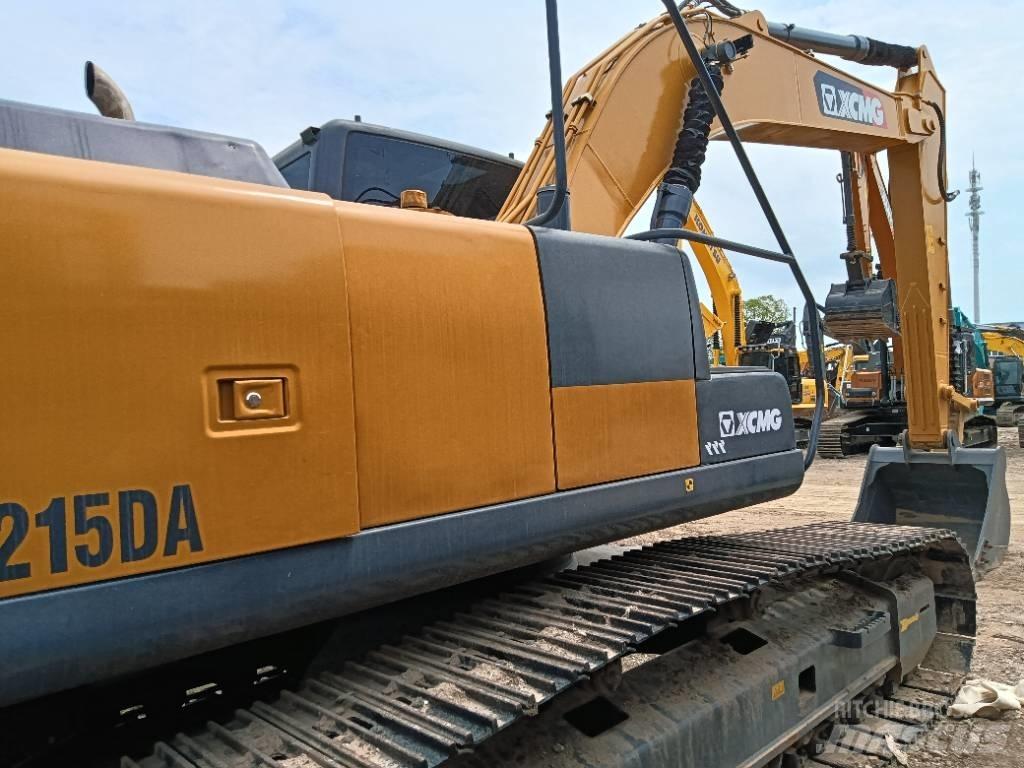 XCMG XE215DA Bandgrävare