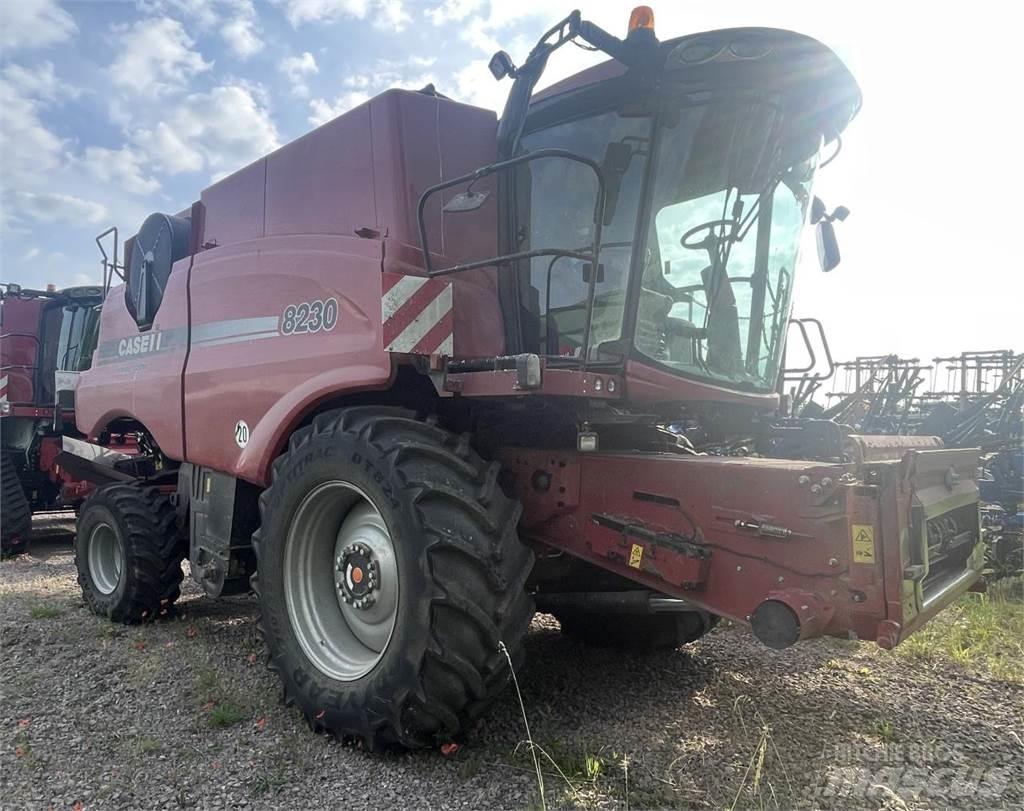Case IH 8230 AF Skördetröskor