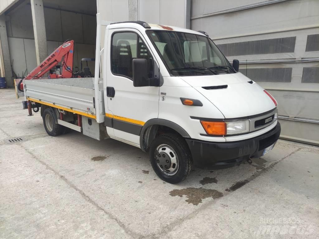 Iveco 50C 15 Lätta lastbilar