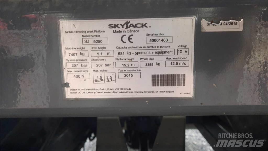 SkyJack 9250RT Saxliftar