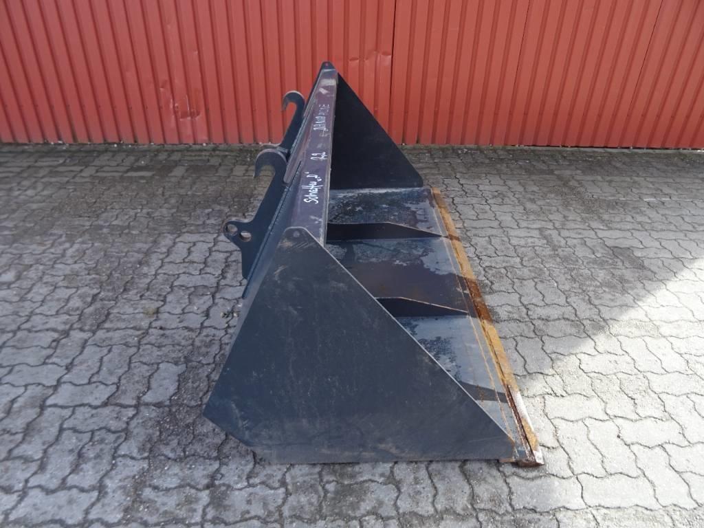 Schäffer Skovl Skopor