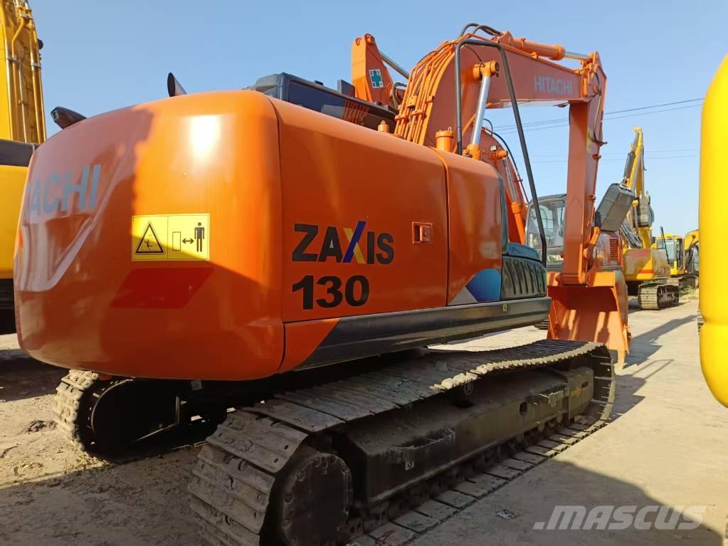 Hitachi ZX 130 Bandgrävare