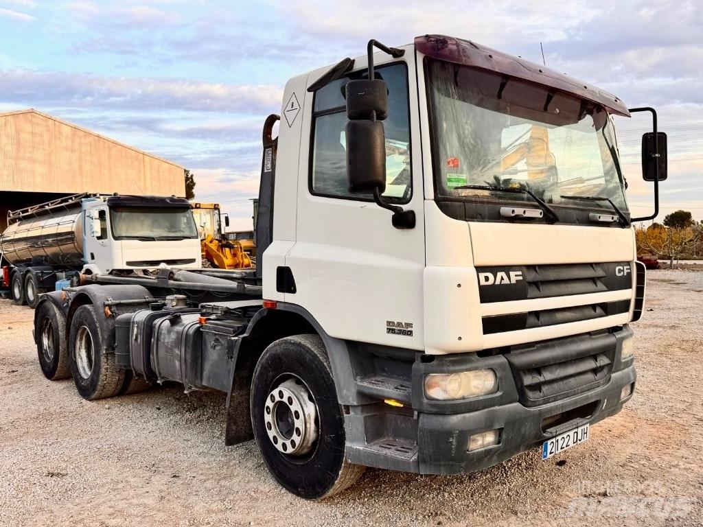 DAF 75.360 Lastväxlare med kabellift