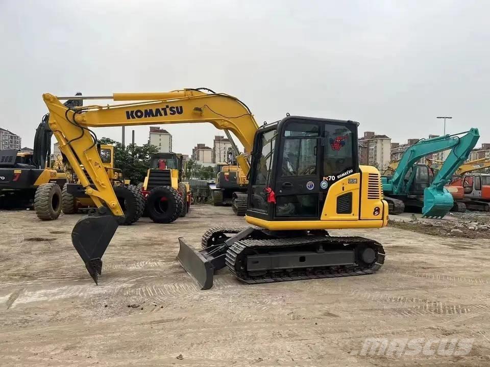 Komatsu PC70-8 Midigrävmaskiner 7t - 12t