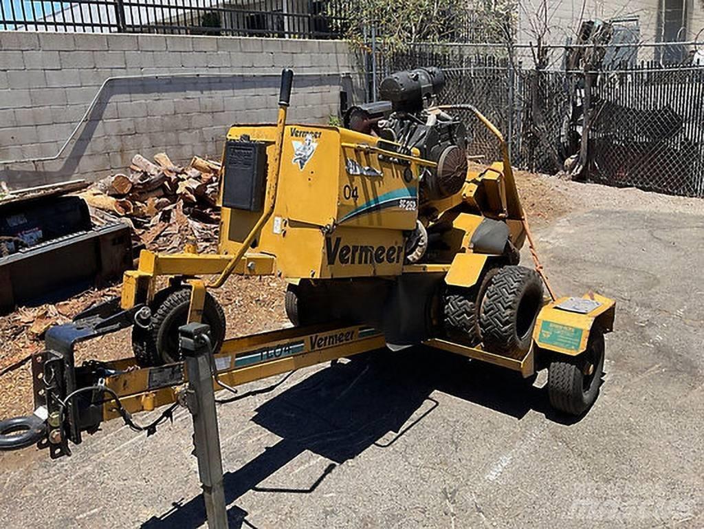 Vermeer SC252 Stubbfräsar