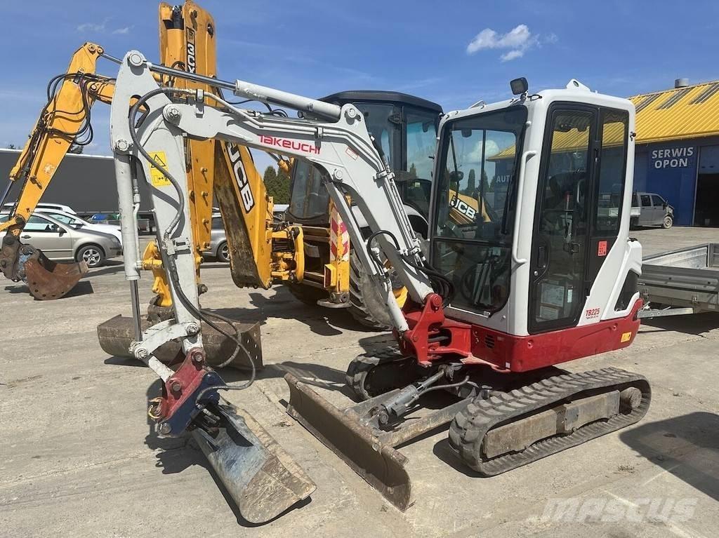 Takeuchi TB225 Minigrävare < 7t