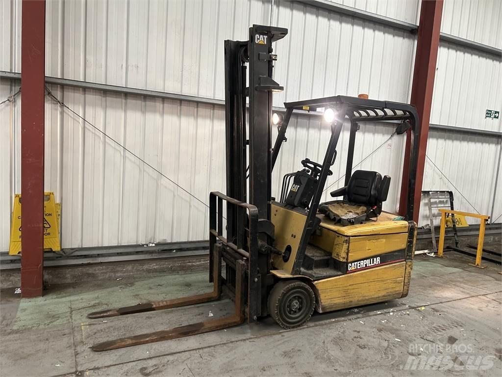 CAT EP16KT Elmotviktstruckar