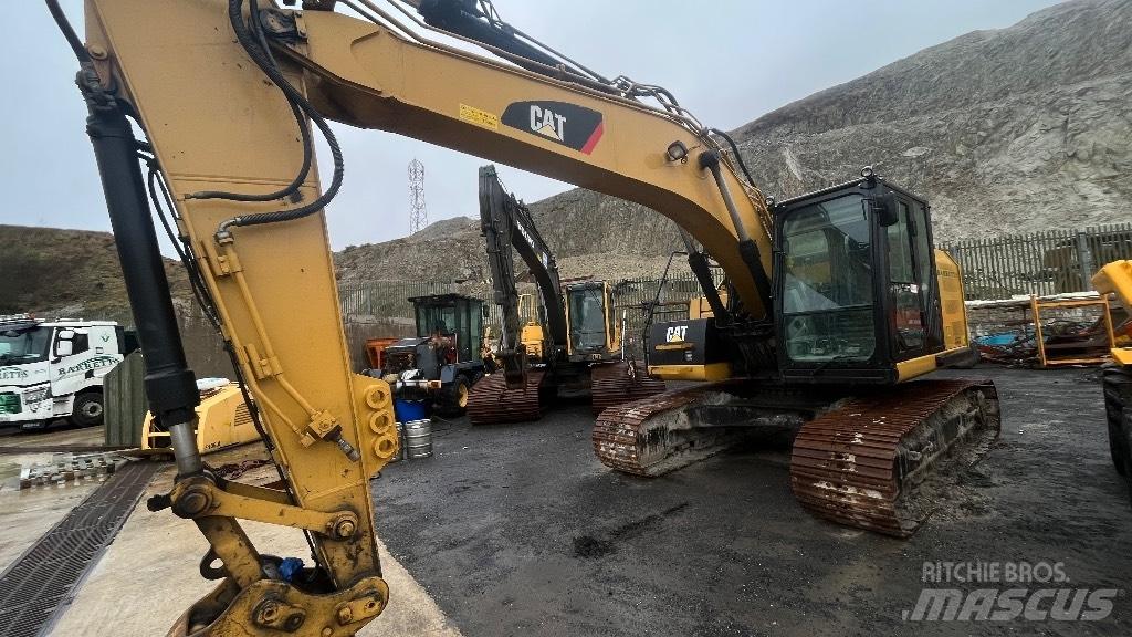 CAT 320 EL RR Bandgrävare