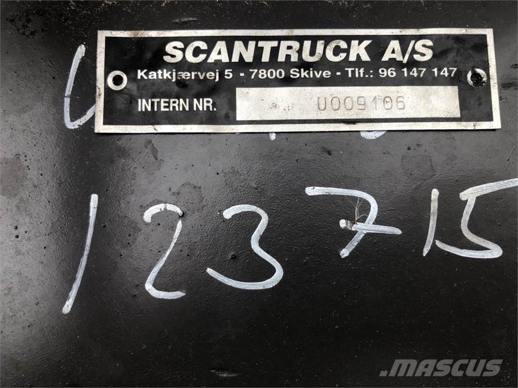 JST Hurtigskift Redskapsfäste/ adaptrar