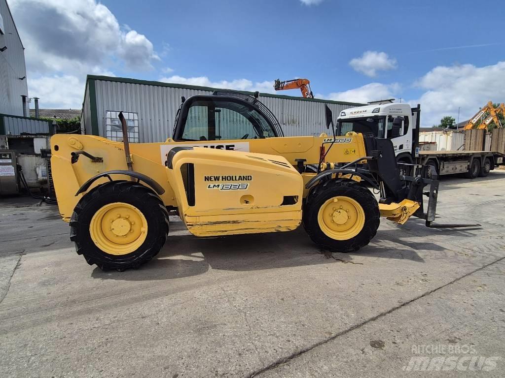 New Holland LM 1333 Teleskoplastare