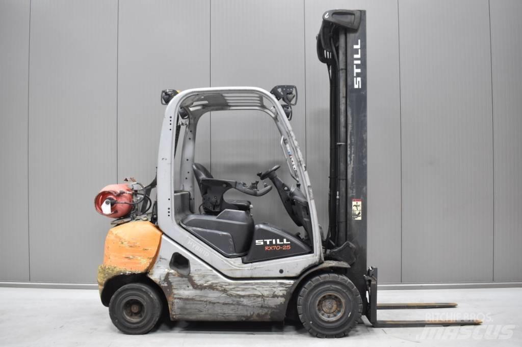 Still RX 70-25 T Gasolmotviktstruckar