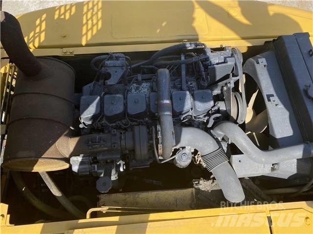 Komatsu PC200-6 Bandgrävare