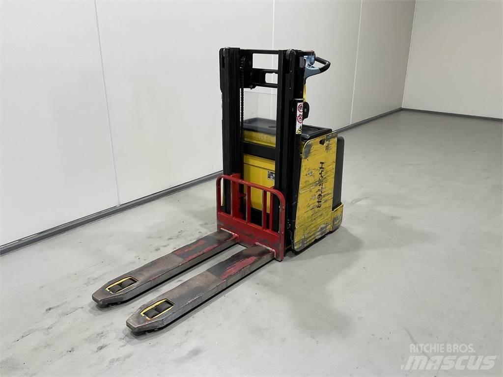 Hyster P2.0SD-17 Staplare