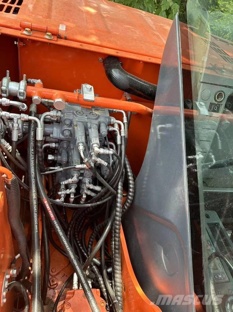Hitachi ZX60 Minigrävare < 7t
