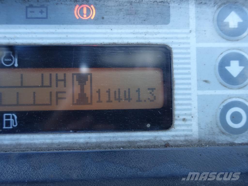 Nissan Y1D2A200 Dieselmotviktstruckar