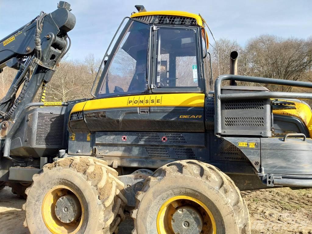 Ponsse Bear 8W Skördare