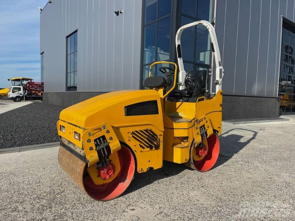 Bomag BW 100 AD-4 Tvåvalsvältar