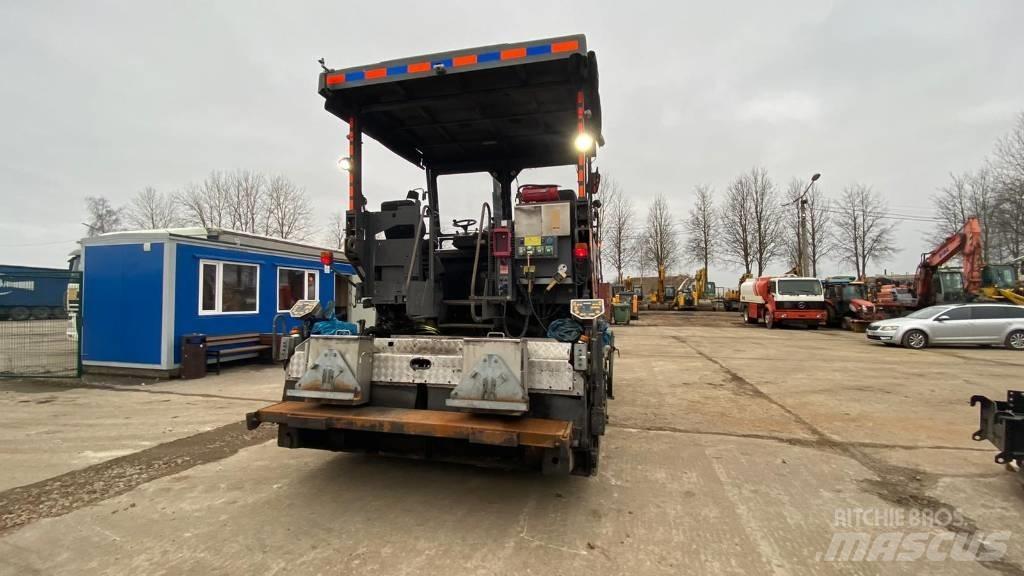 ABG 6870 Asfaltsläggningsmaskiner