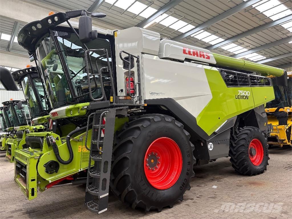 CLAAS LEXION 7500 Skördetröskor