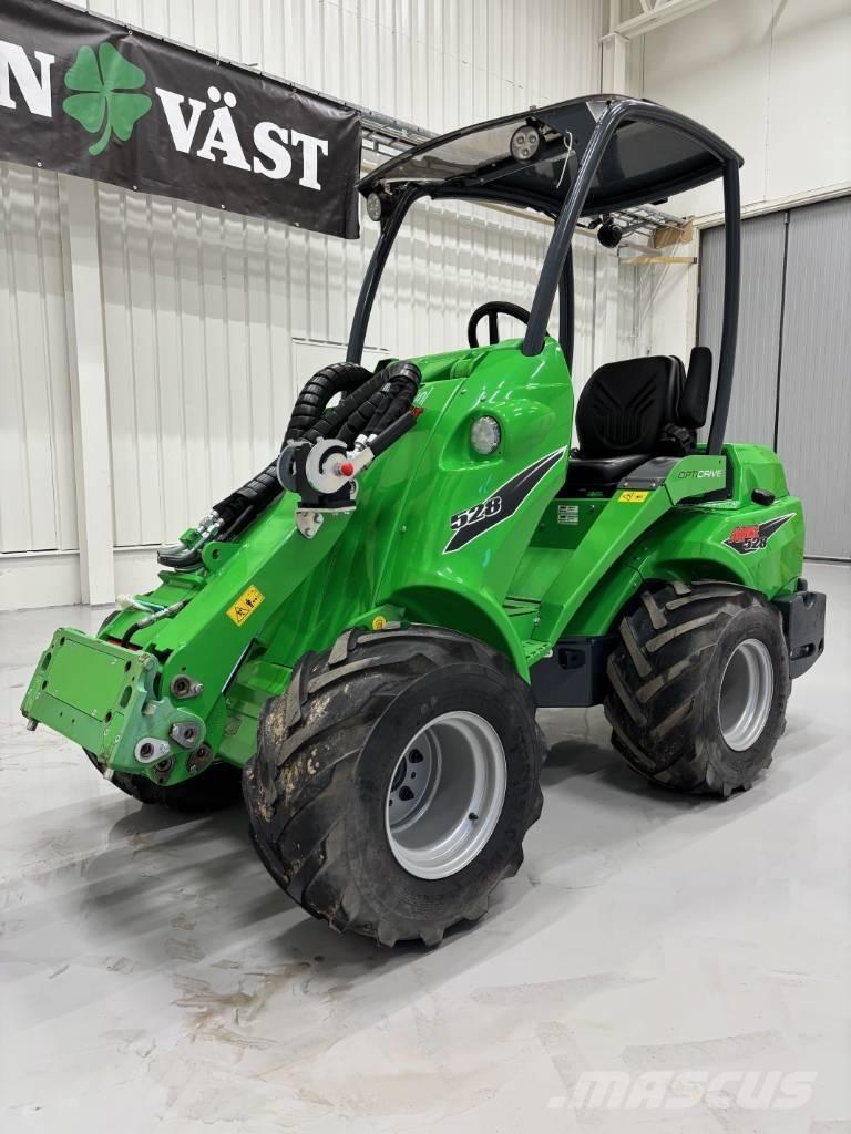 Avant 528 Kompaktlastare