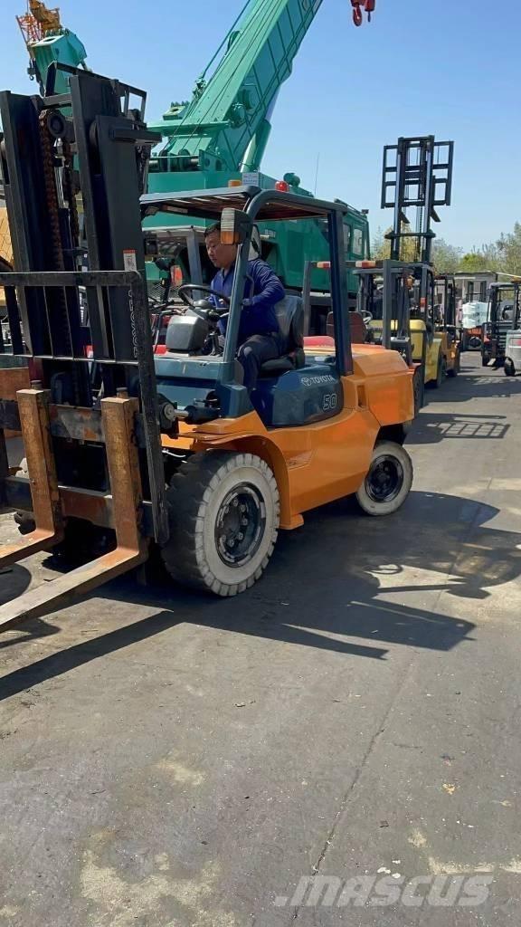 Toyota 5 ton Dieselmotviktstruckar