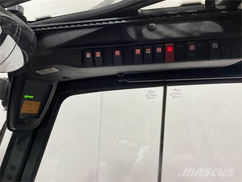 Linde E30/600-02 Elmotviktstruckar