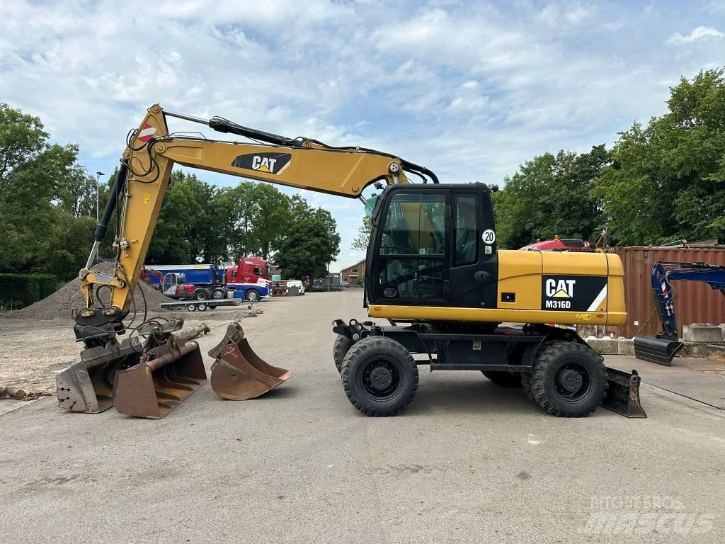 CAT M 316 D Hjulgrävare