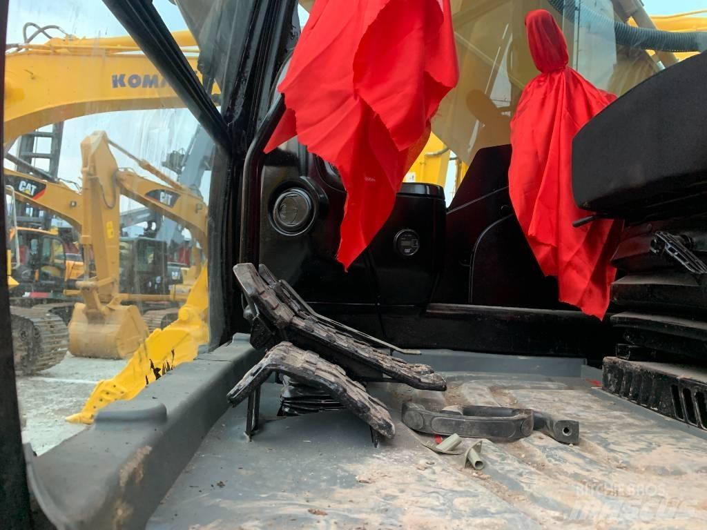 CAT 325 D Bandgrävare