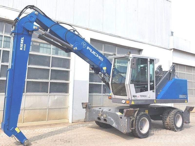 Fuchs MHL 320 F Avfalls / industri hantering