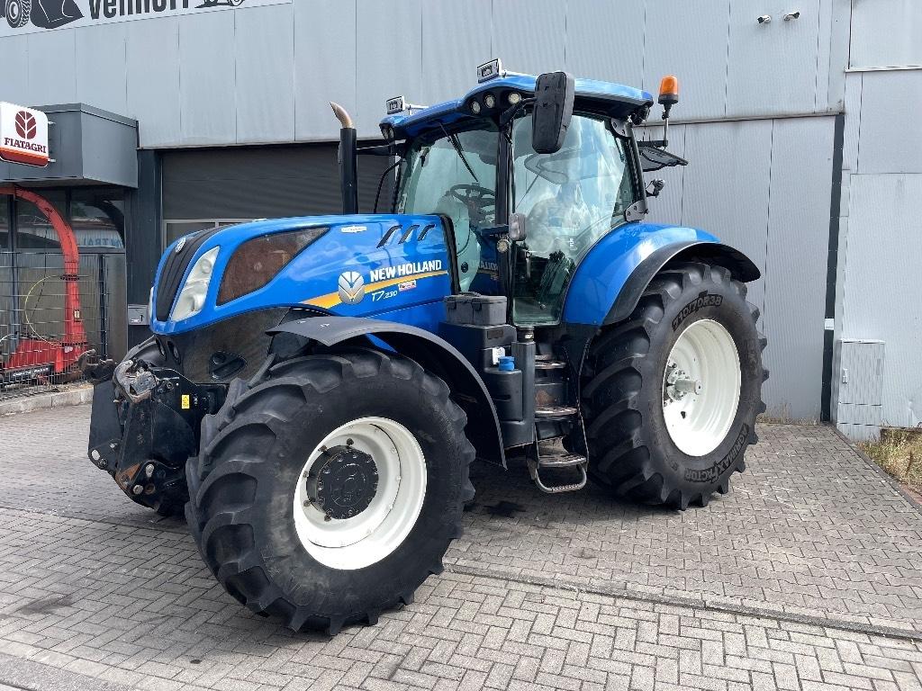 New Holland T 7.230 Traktorer